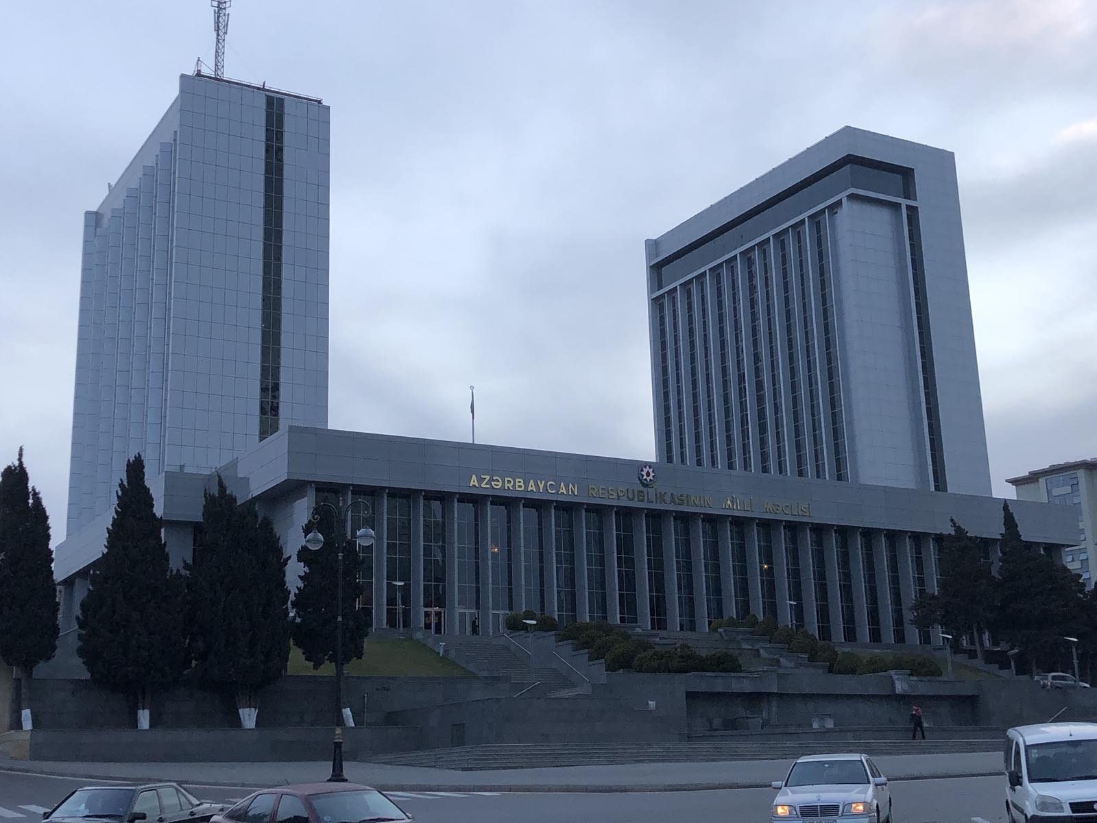 azerbaijani (9)